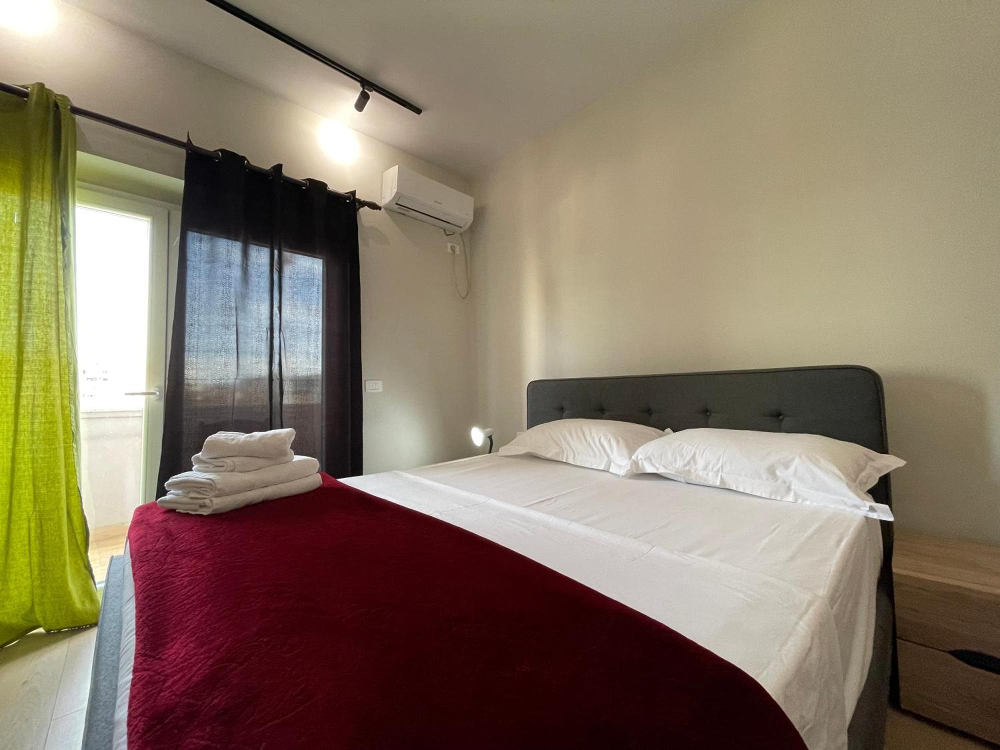 Downtown View Modern Apartment Tirana Exterior photo